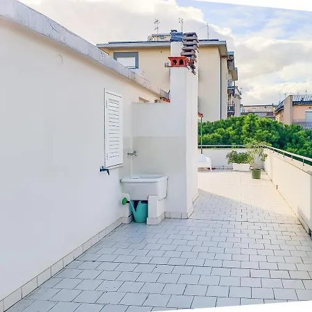 Lägenhet Attico A Marina Centro Rimini